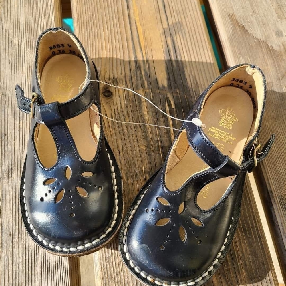 SONNET baby SZ 7 E GUC MIDNIGHT BLUE mary James double buckle hard leather shoes